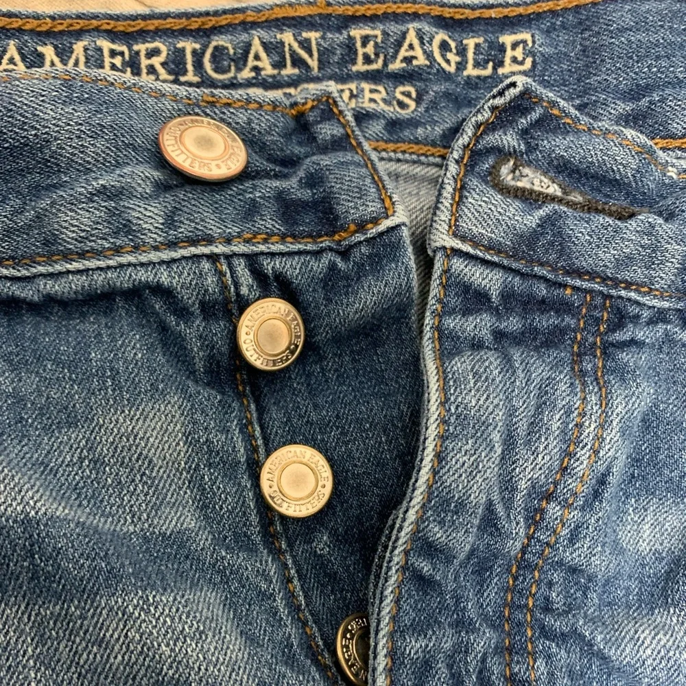 American Eagle Vintage Hi Rise Festival Destroyed Jean Shorts 8